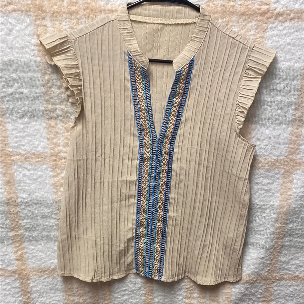 Women’s M Lishy Beige Sleeveless Top with Blue Accents